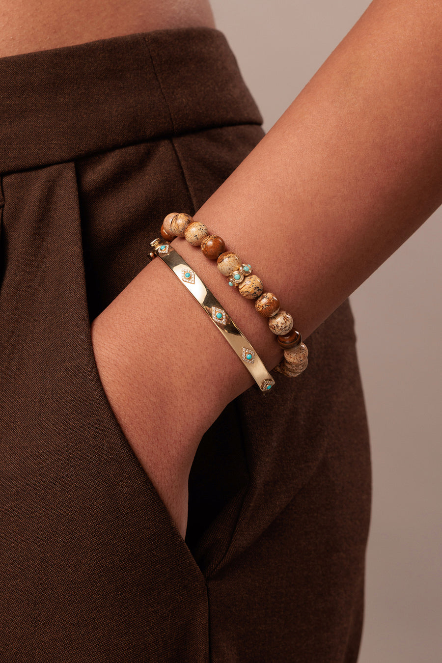 Minimal Stainless Steel Evil Eye Bracelet for Women with A Blue Stone Silver Minimal Stainless Steel Evil Eye Bracelet for Women with A Blue Stone Silver