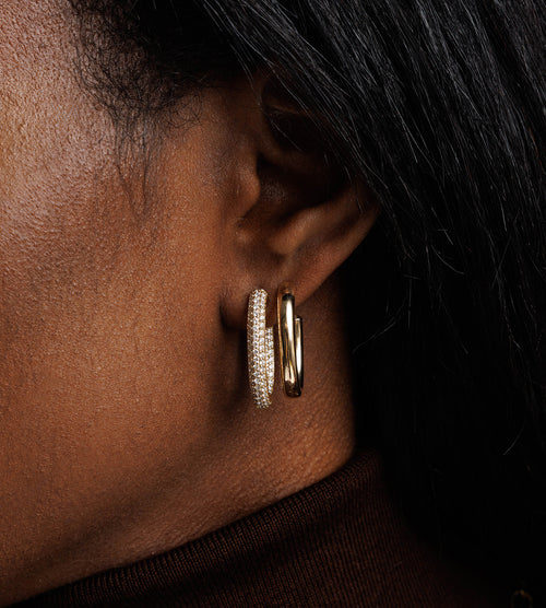 Gold & Diamond Medium Pave Hollow Tube Oval Hoops